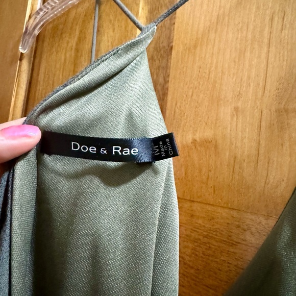 Olive green tank size medium from the Buckle - Picture 3 of 5